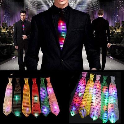 Blikajúca LED party kravata